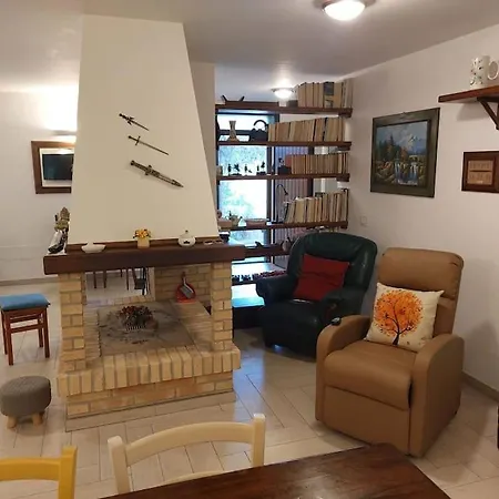 Casa Sotto La Quercia *