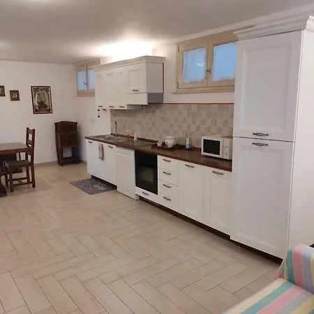 Casa Sotto La Quercia Holiday home *